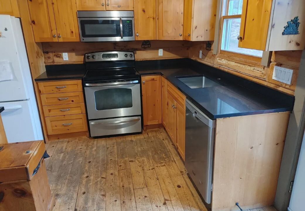 Photo of Kitchen in Georgian Bay