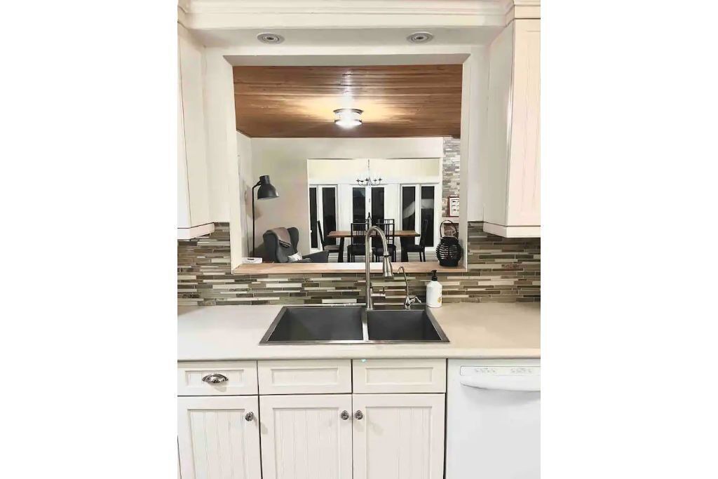 Photo of Kitchen in Feronia