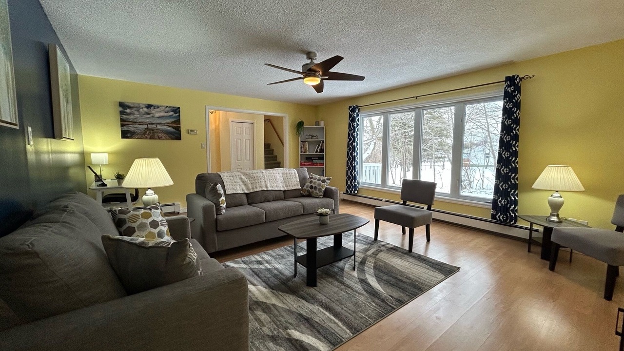 Photo of Livingroom in Botwood