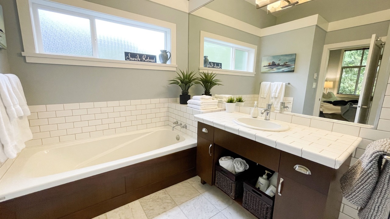 Photo of Bathroom in Regional District of Nanaimo