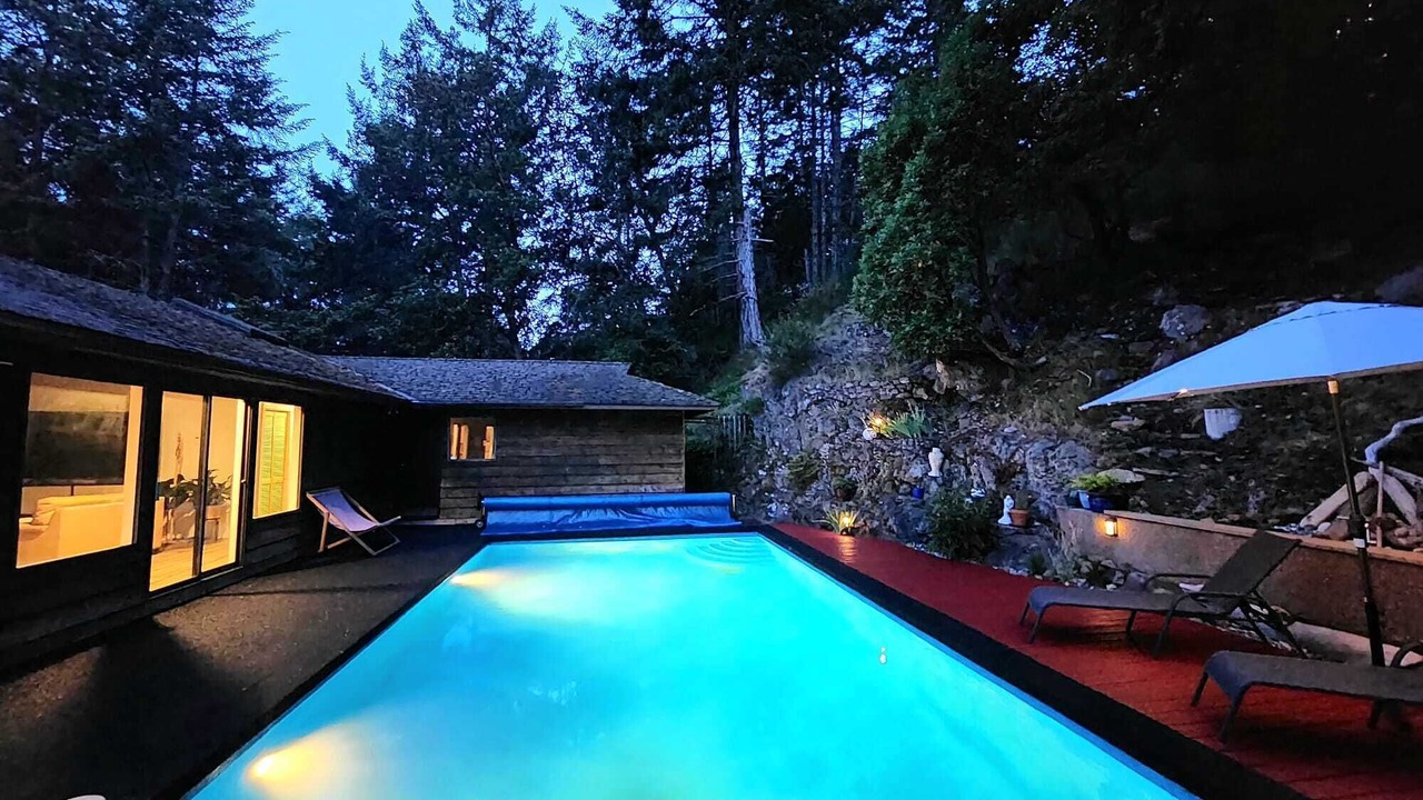 Photo of Outdoor in Metchosin