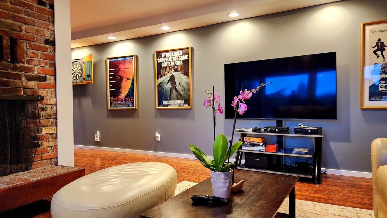 Photo of Livingroom in Metchosin