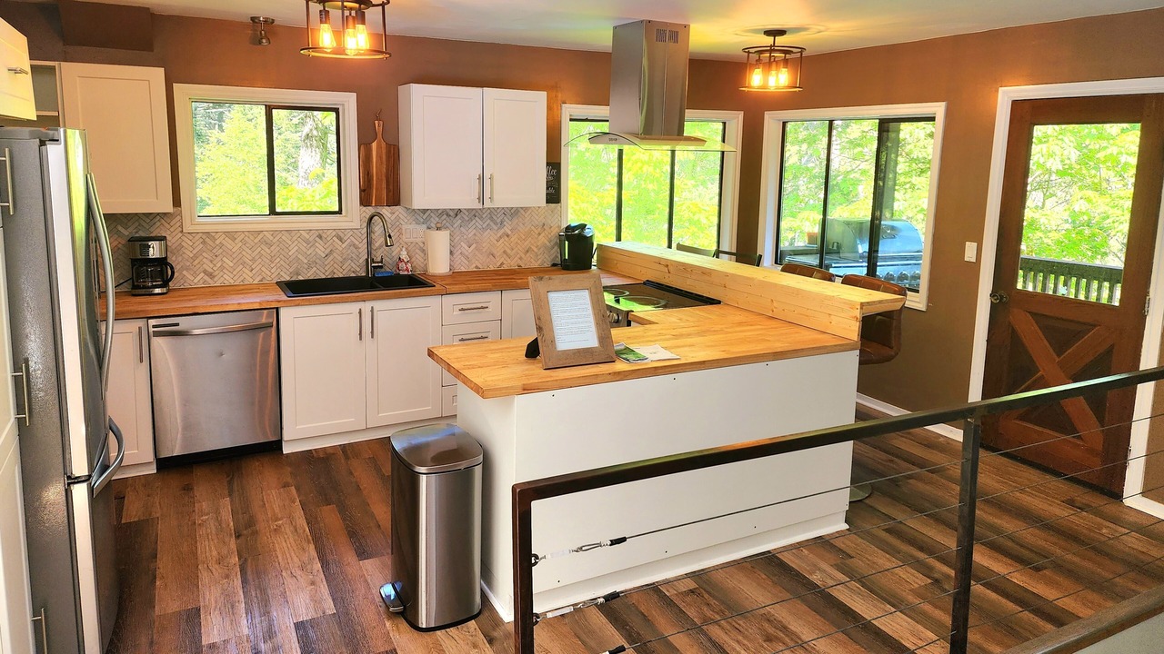 Photo of Kitchen in Metchosin