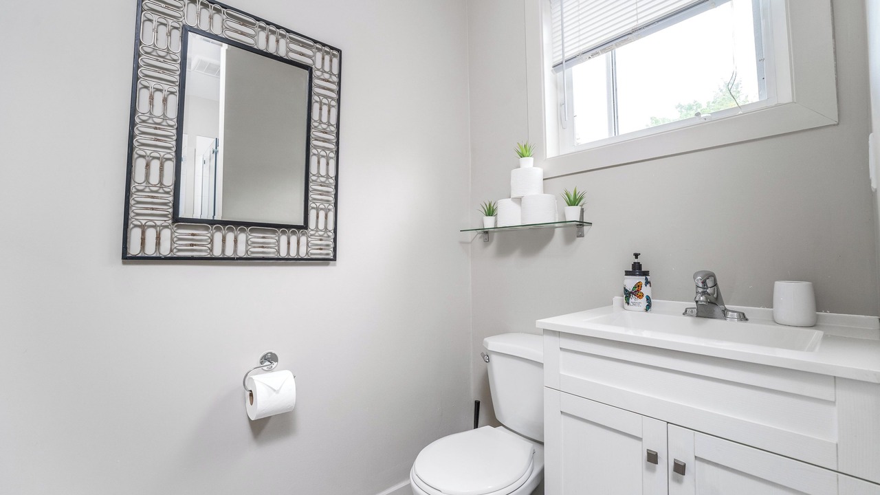 Photo of Bathroom in Downtown Gatineau