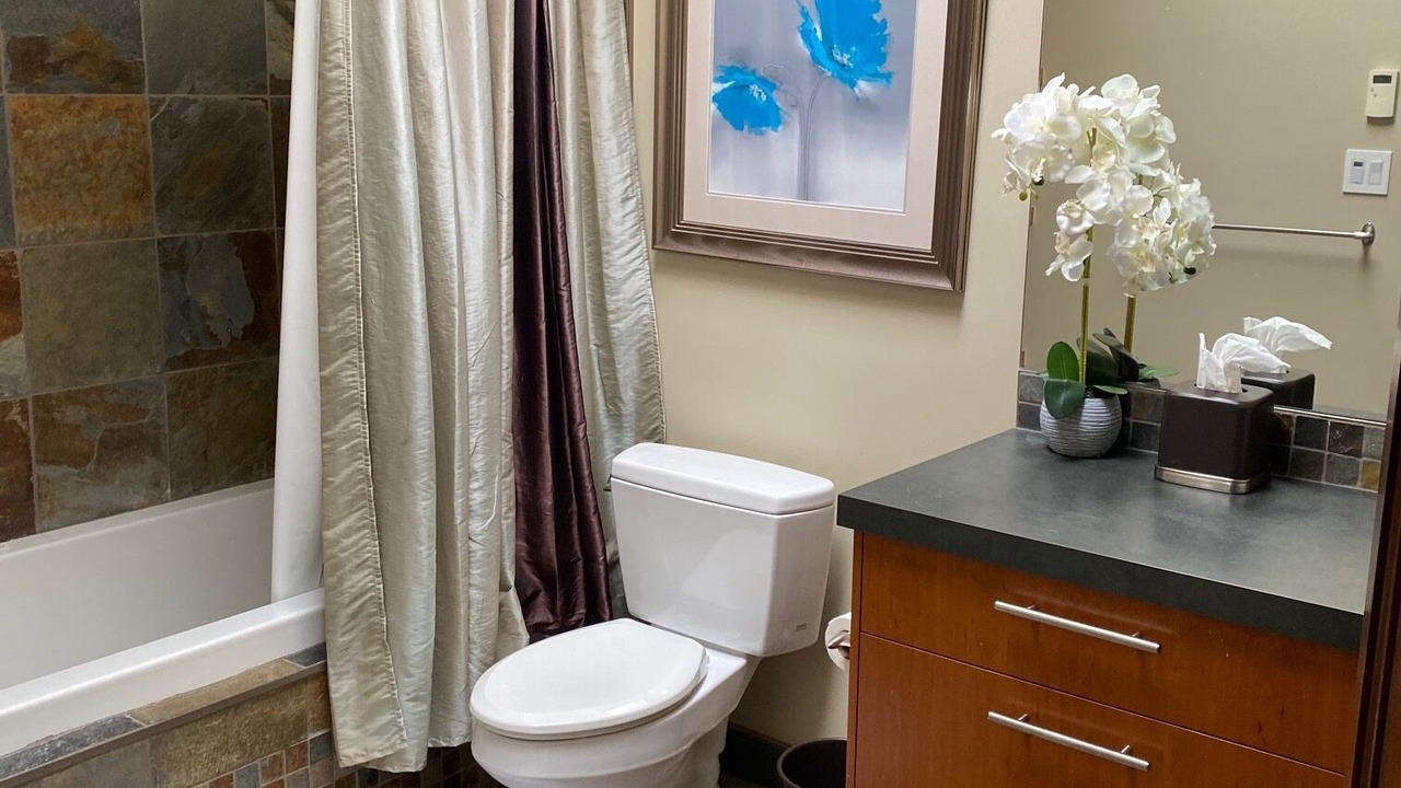 Photo of Bathroom in Gonzales