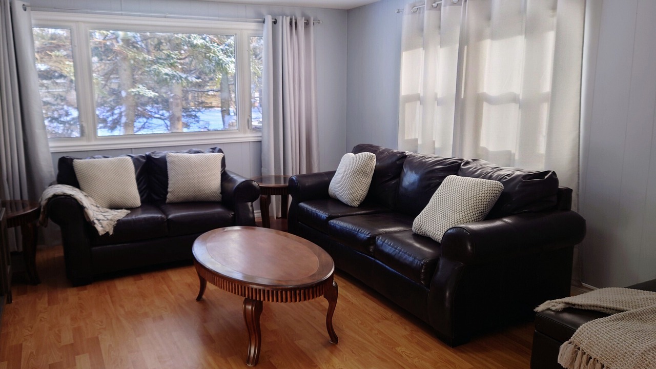 Photo of Bedroom in Linkletter