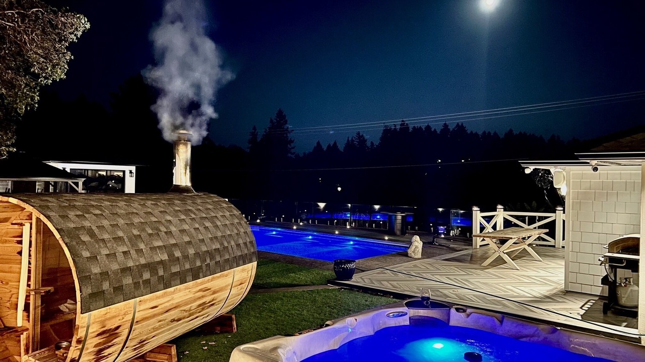 Photo of Patio Balcony in Shawnigan Lake
