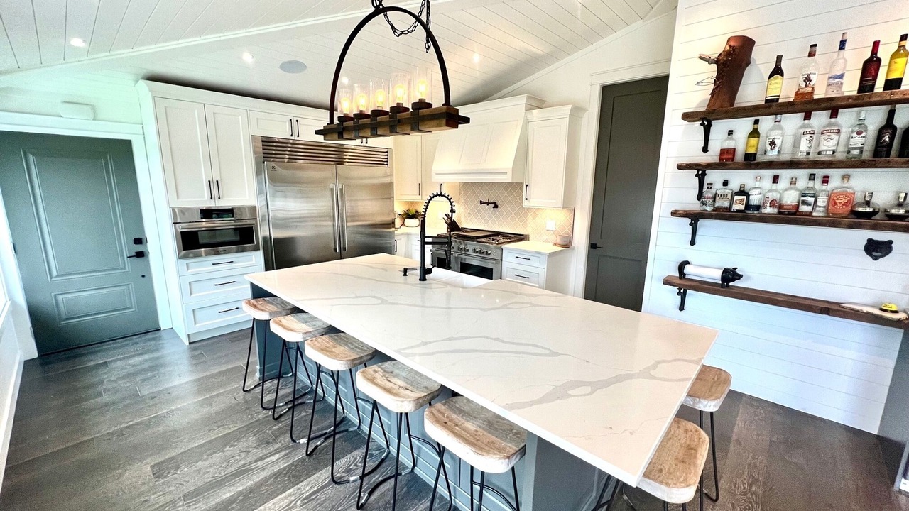 Photo of Kitchen in Shawnigan Lake