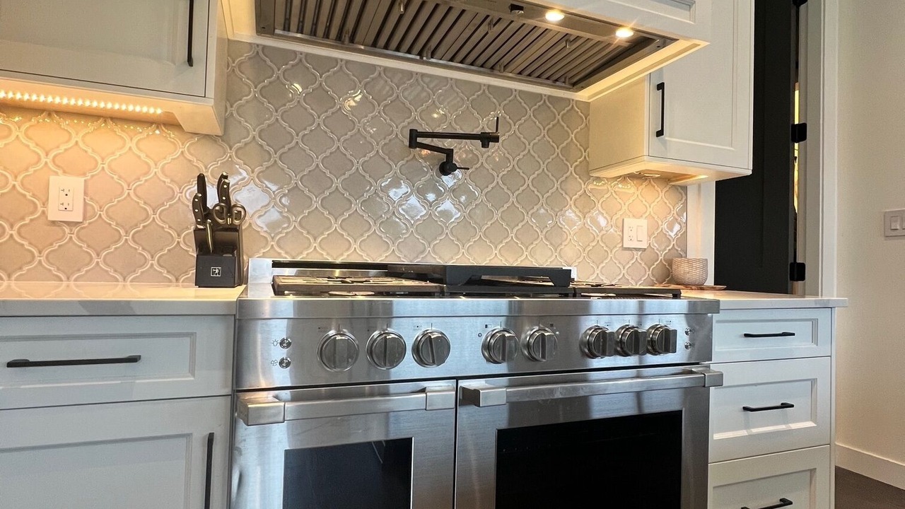 Photo of Kitchen in Shawnigan Lake