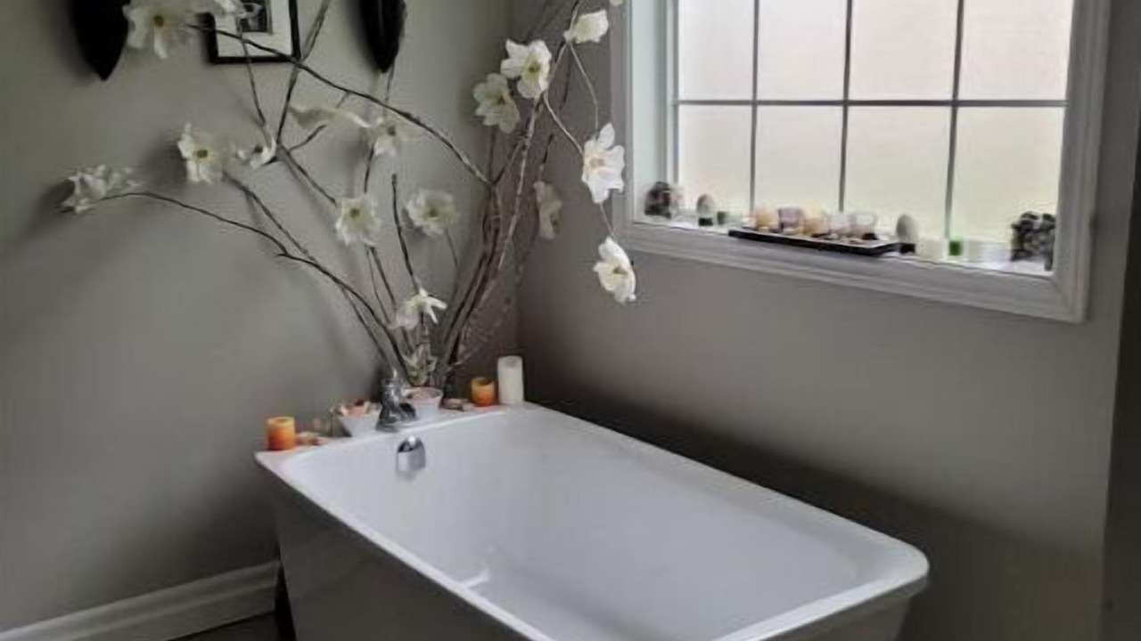 Photo of Bathroom in Port McNicoll