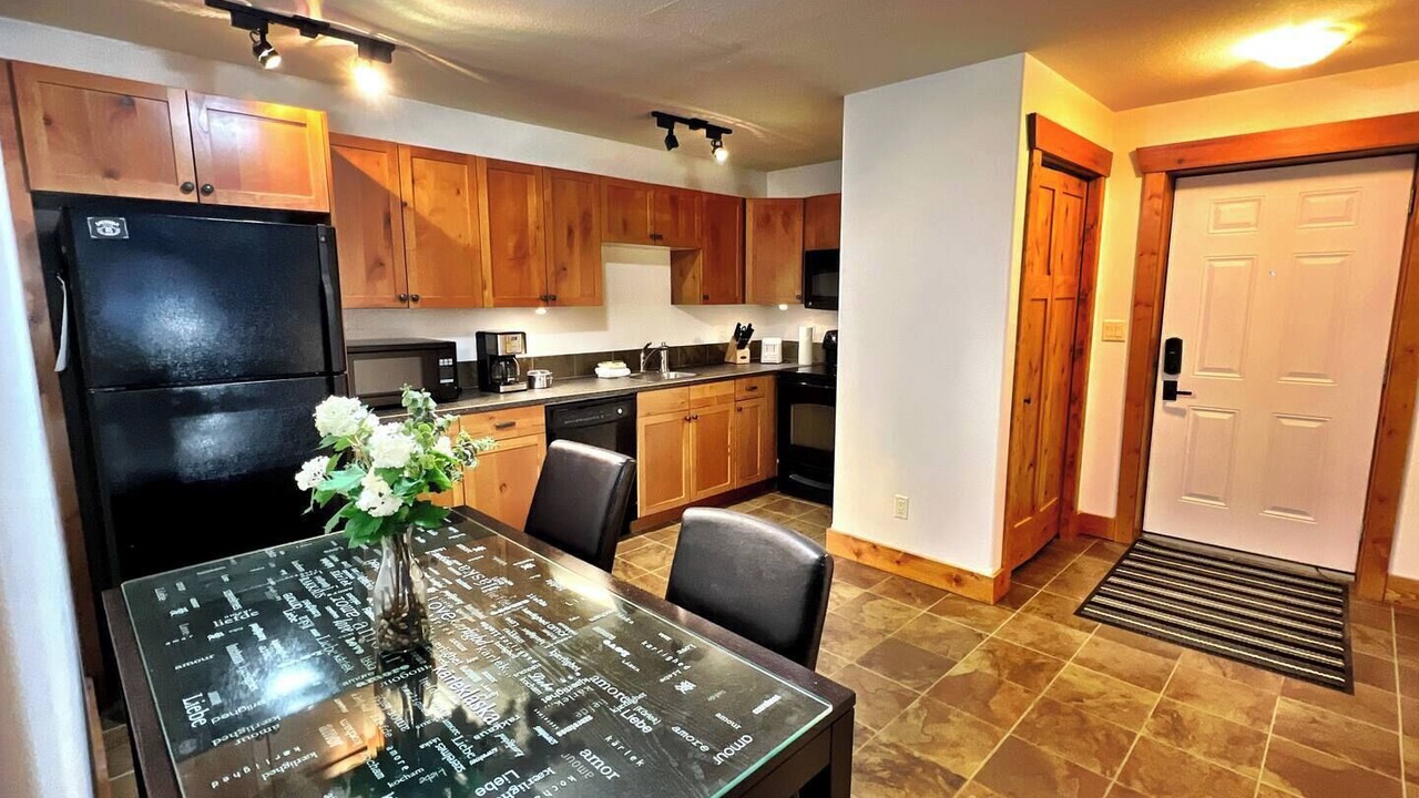 Photo of Bedroom in East Kootenay