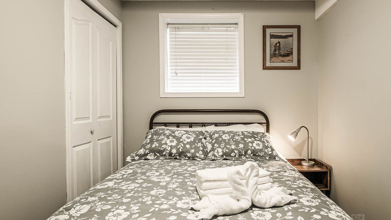 Photo of Bedroom in Calgary