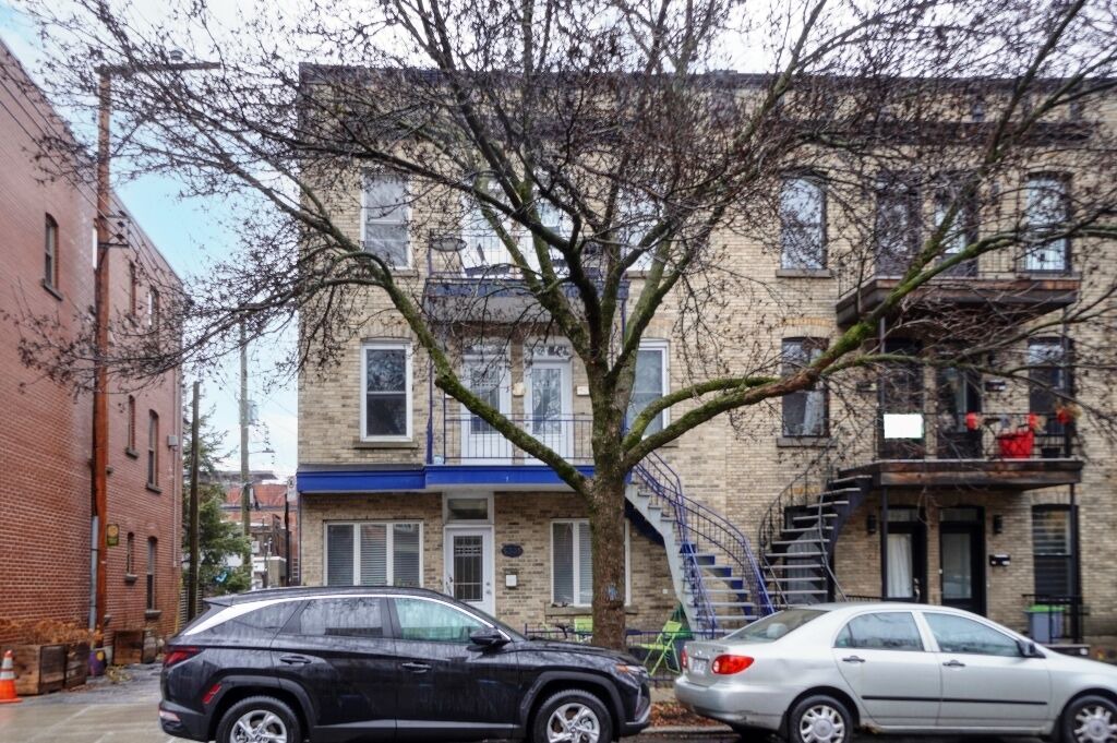 Photo of Outdoor in De Lorimier