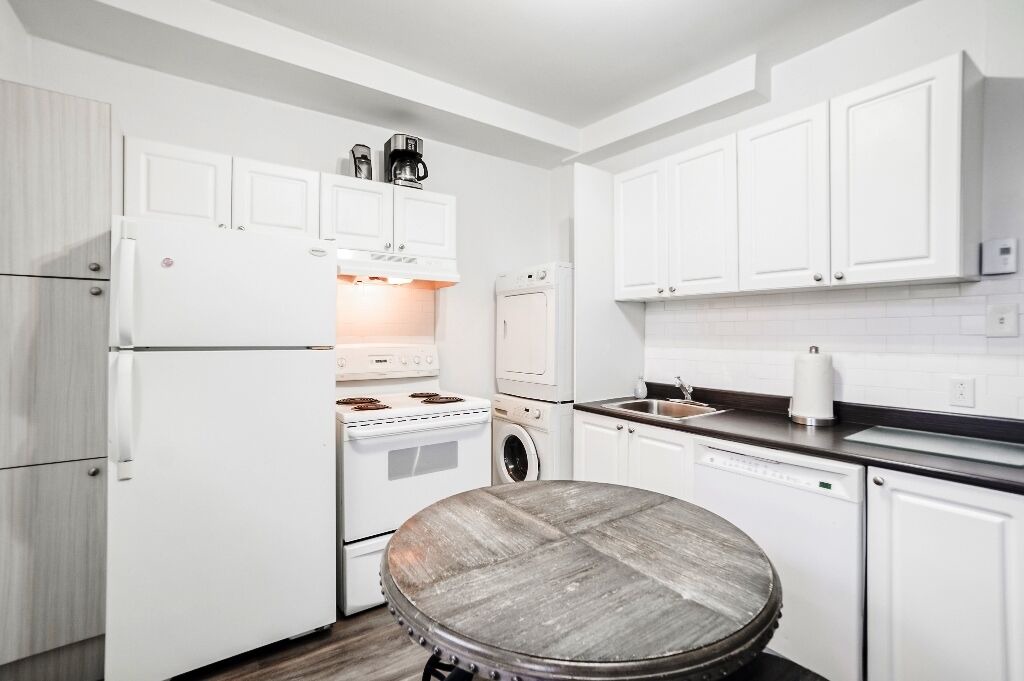 Photo of Kitchen in De Lorimier