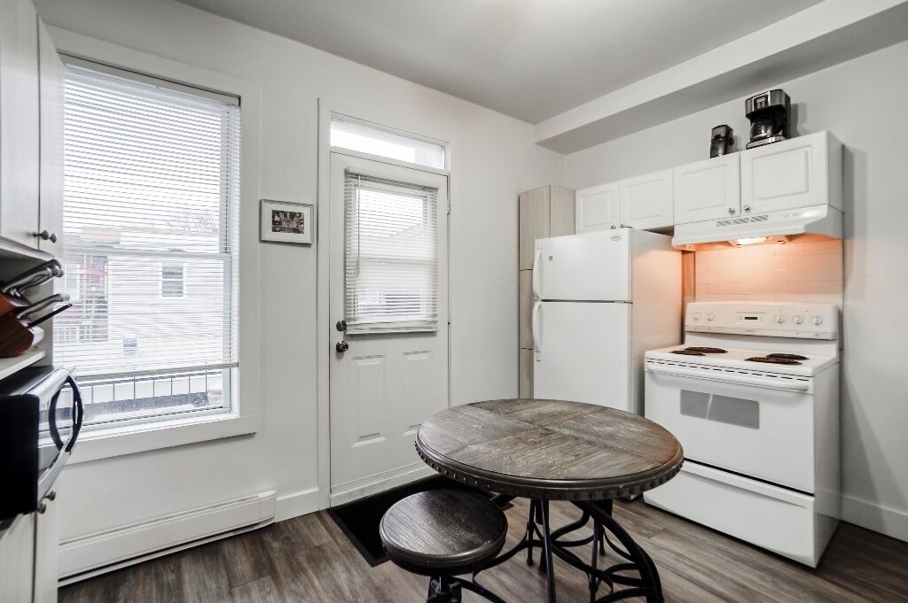 Photo of Kitchen in De Lorimier