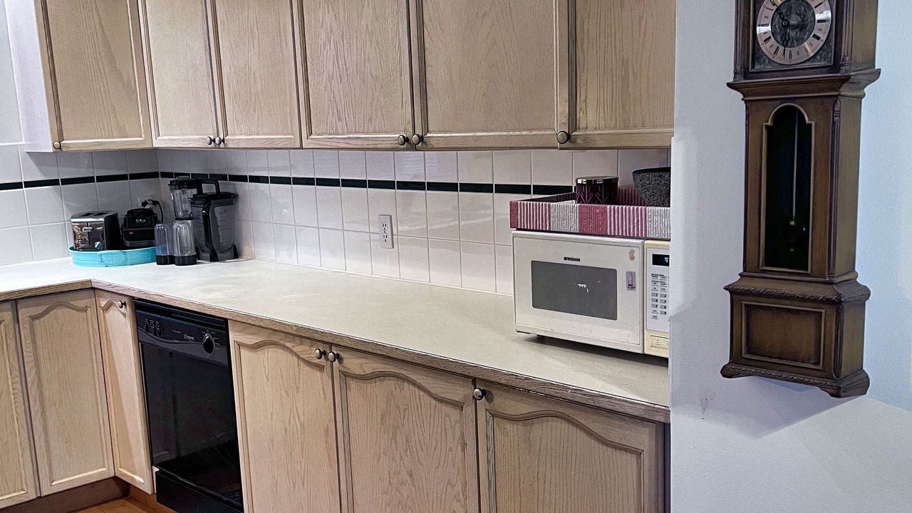 Photo of Kitchen in Southeast Calgary