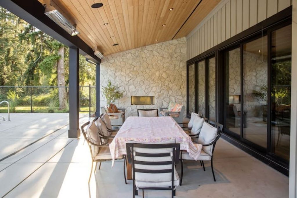 Photo of Outdoor in Langley