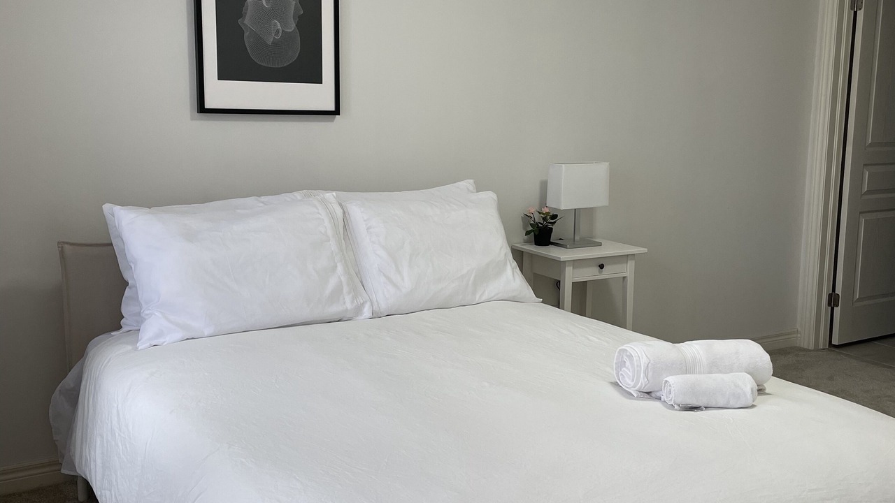 Photo of Bedroom in Thorold