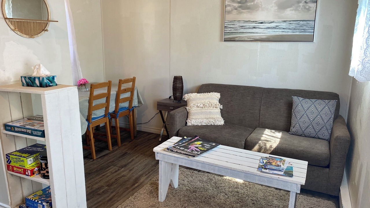 Photo of Livingroom in Wasaga Beach