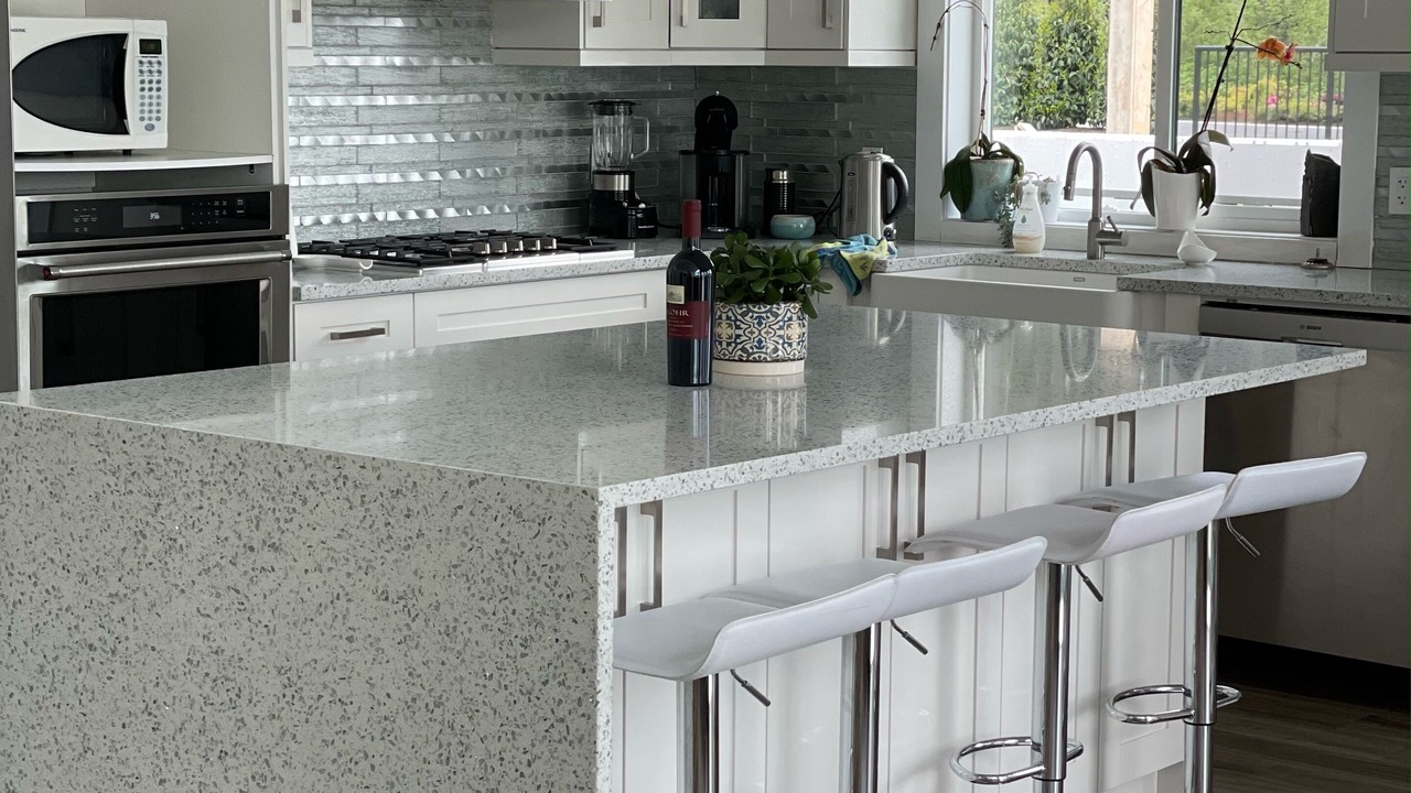 Photo of Kitchen in Shawnigan Lake