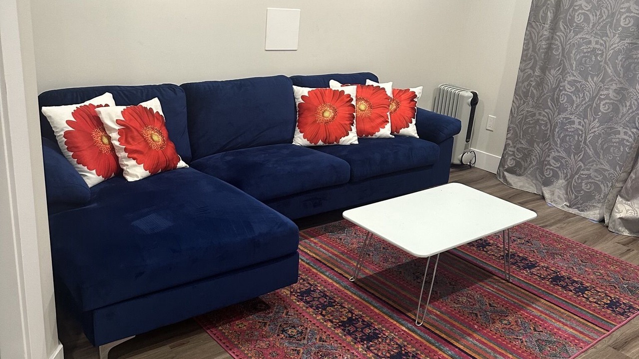 Photo of Livingroom in Shawnigan Lake