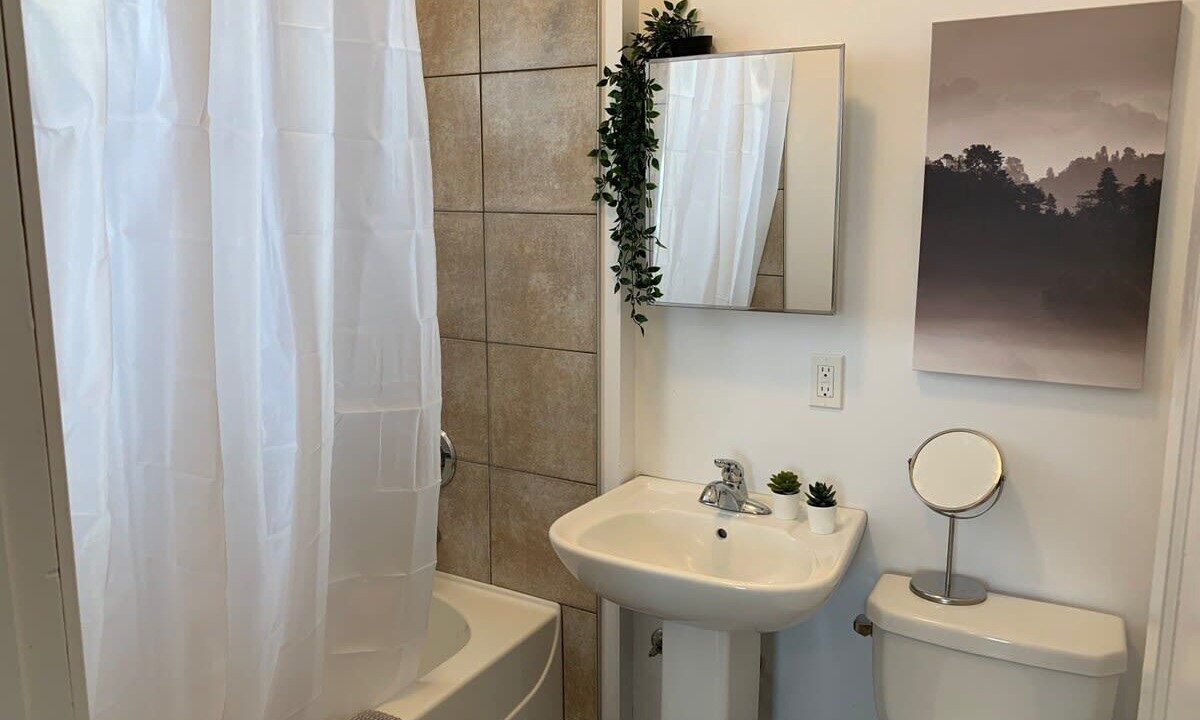 Photo of Bathroom in Moose Jaw