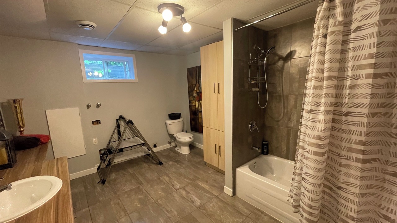 Photo of Bathroom in Rock Forest