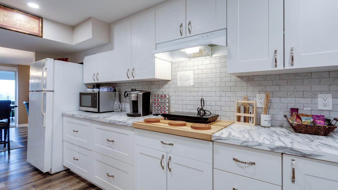 Photo of Kitchen in West Kelowna Estates