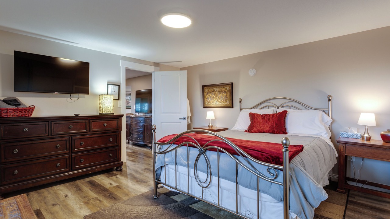 Photo of Bedroom in West Kelowna Estates