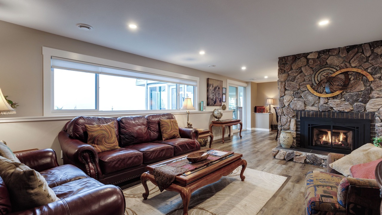 Photo of Livingroom in West Kelowna Estates