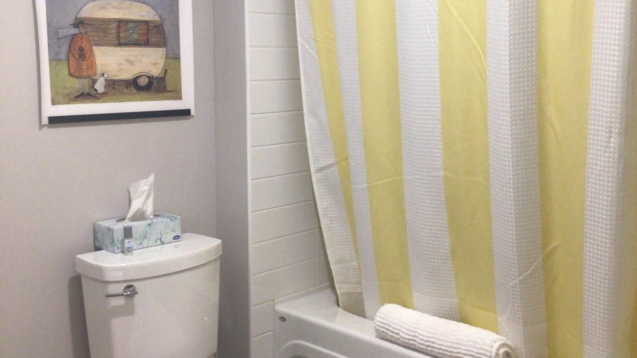 Photo of Bathroom in Okanagan-Similkameen