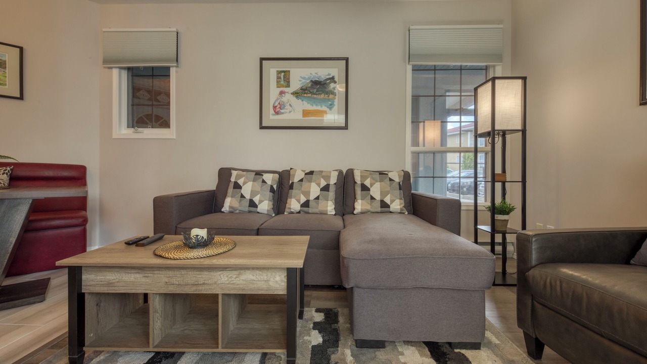 Photo of Livingroom in East Kootenay