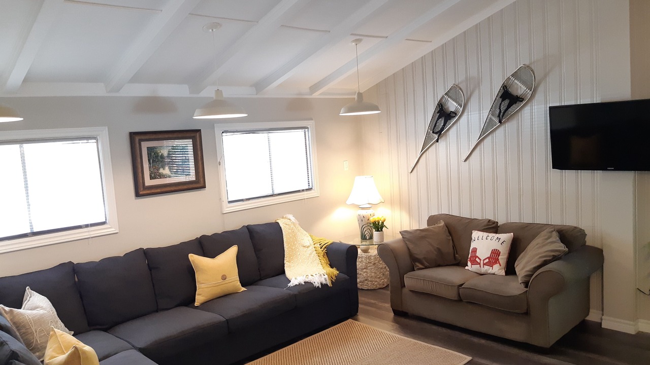 Photo of Livingroom in Bobcaygeon