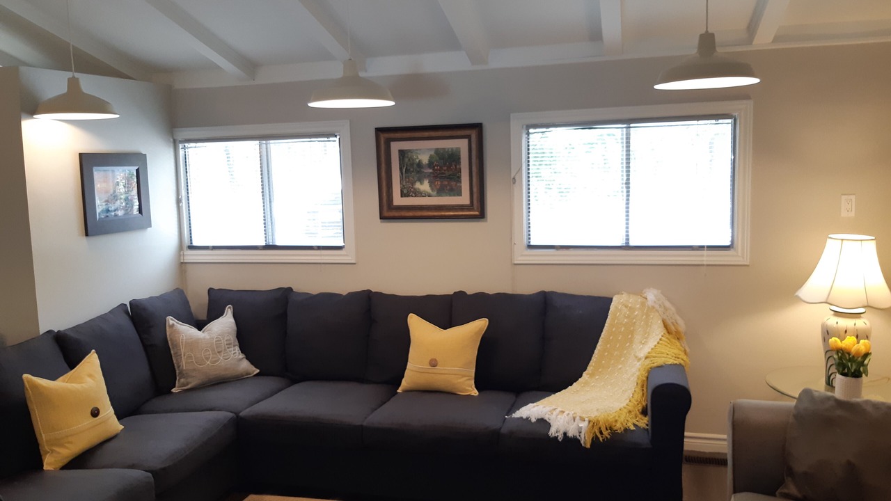 Photo of Livingroom in Bobcaygeon