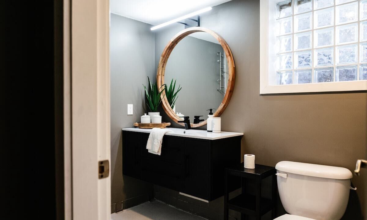 Photo of Bathroom in South Central