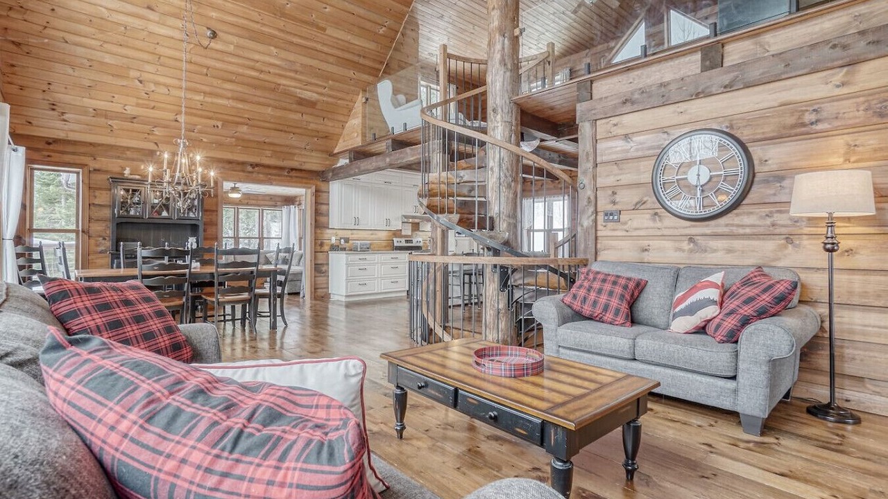 Photo of Livingroom in Notre-Dame-de-Pontmain