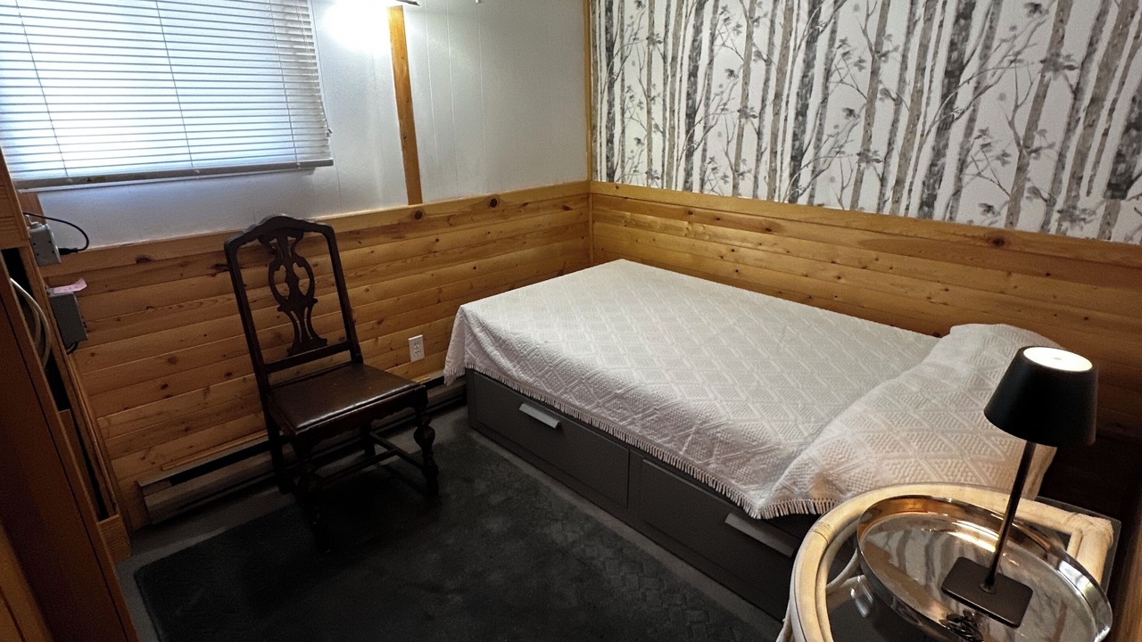 Photo of Bedroom in Feronia