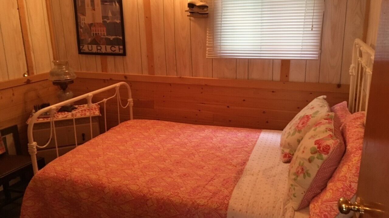 Photo of Bedroom in Feronia