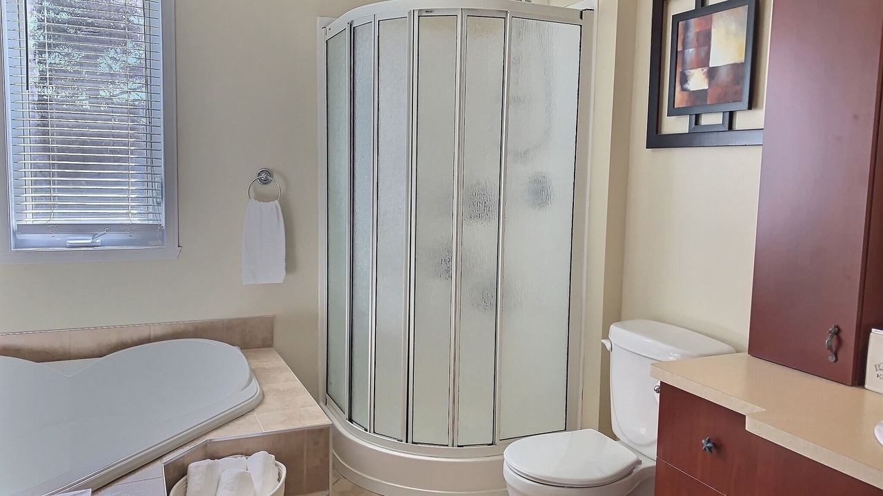 Photo of Bathroom in Petite-Riviere-Saint-Francois