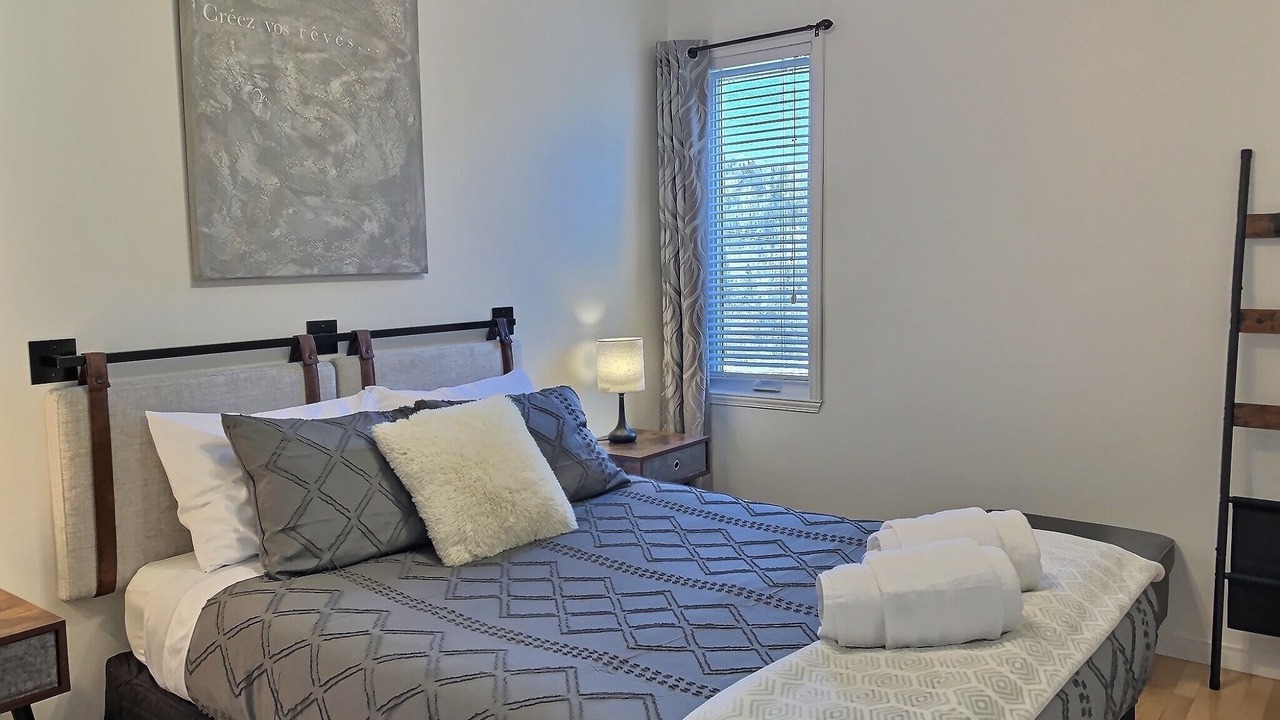 Photo of Bedroom in Petite-Riviere-Saint-Francois