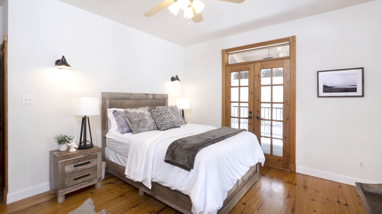 Photo of Bedroom in Springwater