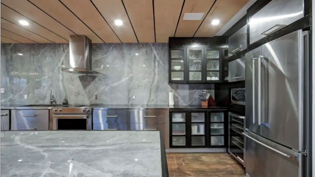 Photo of Kitchen in Baysville