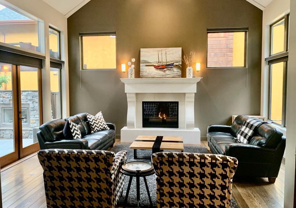 Photo of Livingroom in Central Okanagan