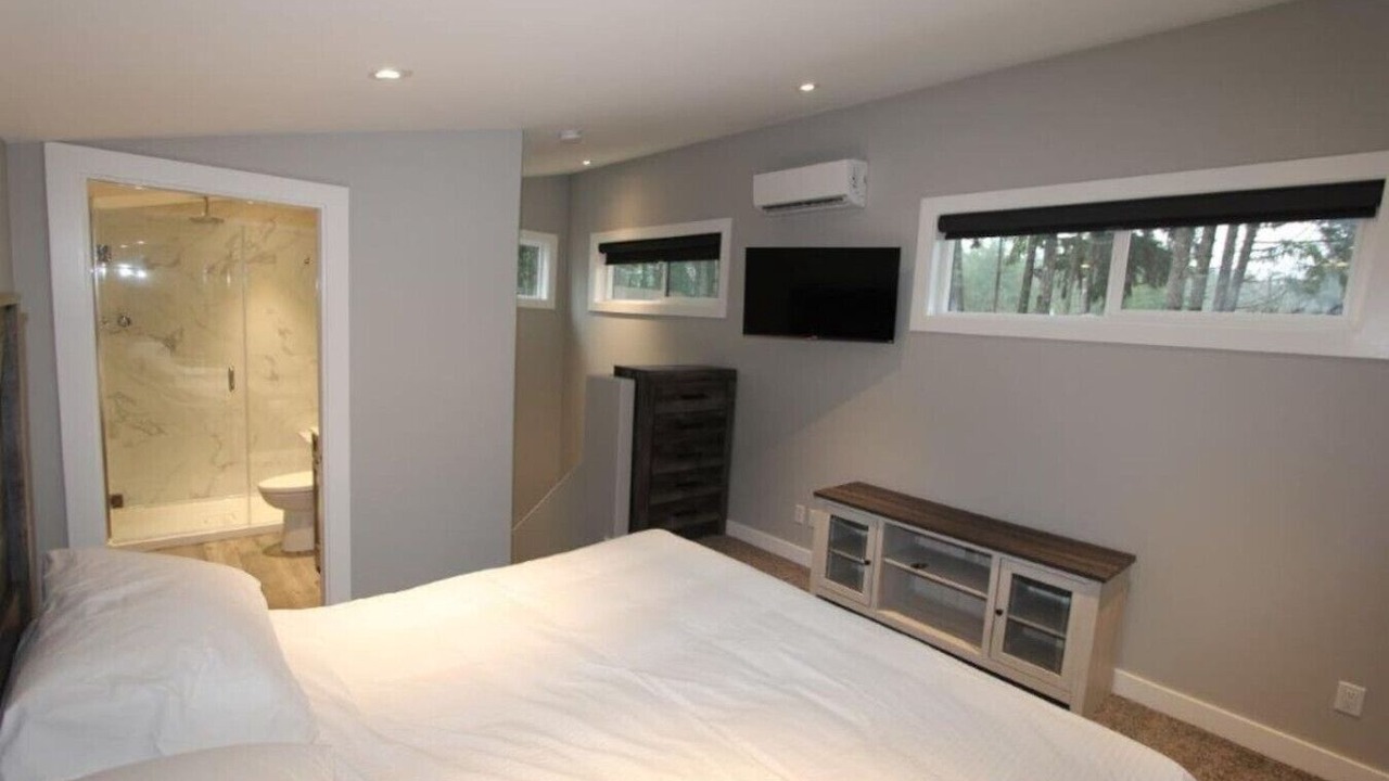 Photo of Bedroom in Port Alberni