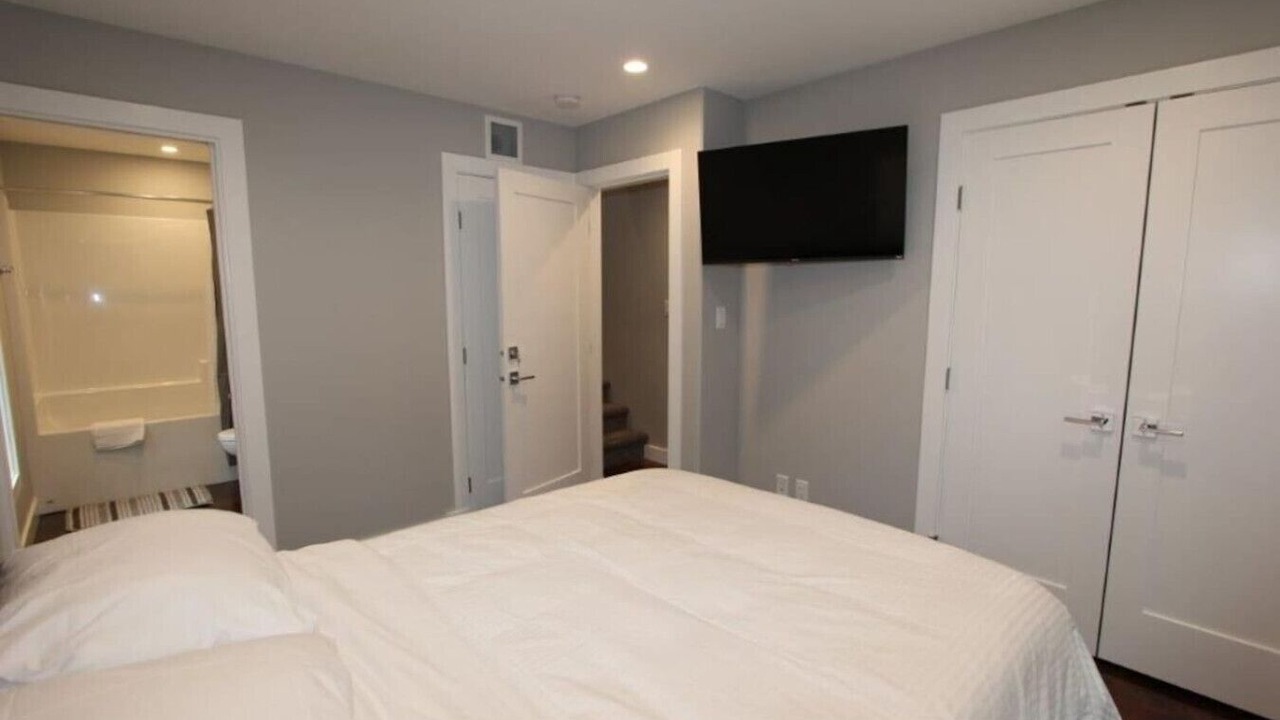 Photo of Bedroom in Port Alberni