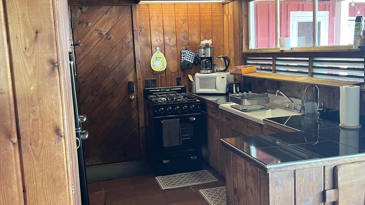 Photo of Kitchen in Ontario