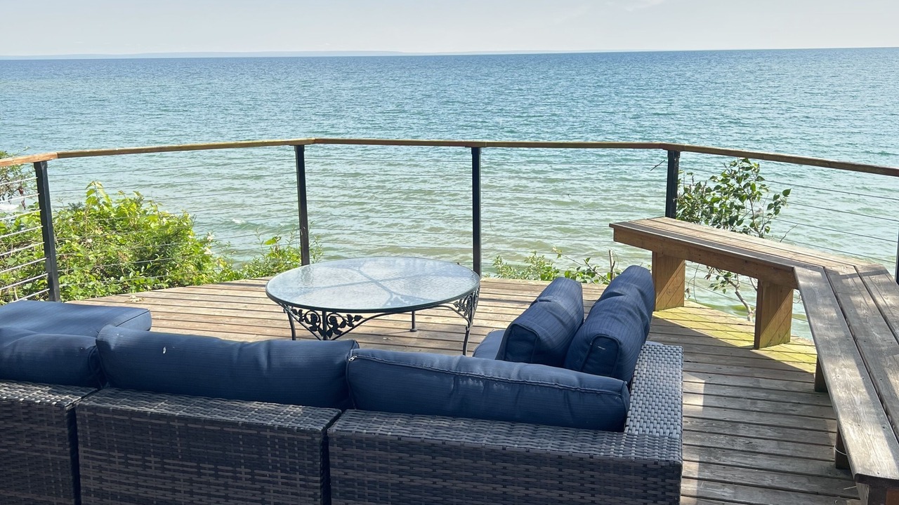 Photo of Patio Balcony in Ontario