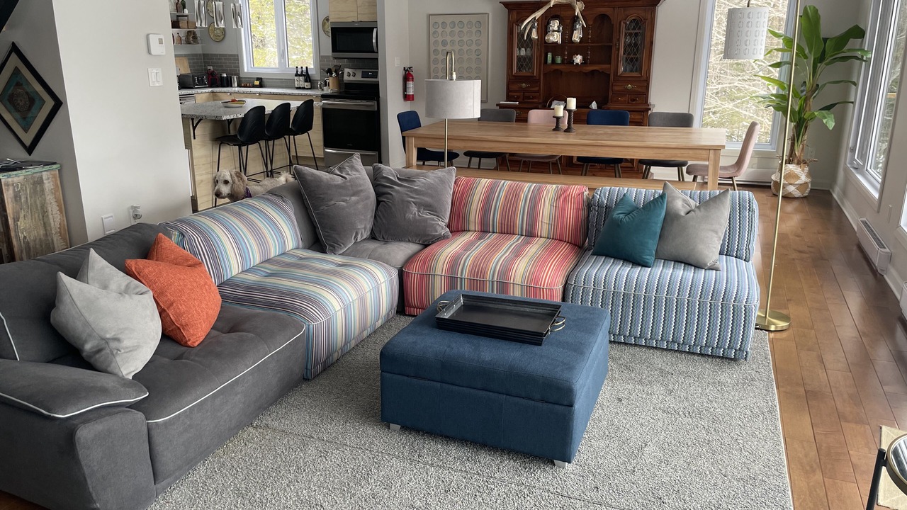 Photo of Livingroom in Saint-Etienne-De-Bolto