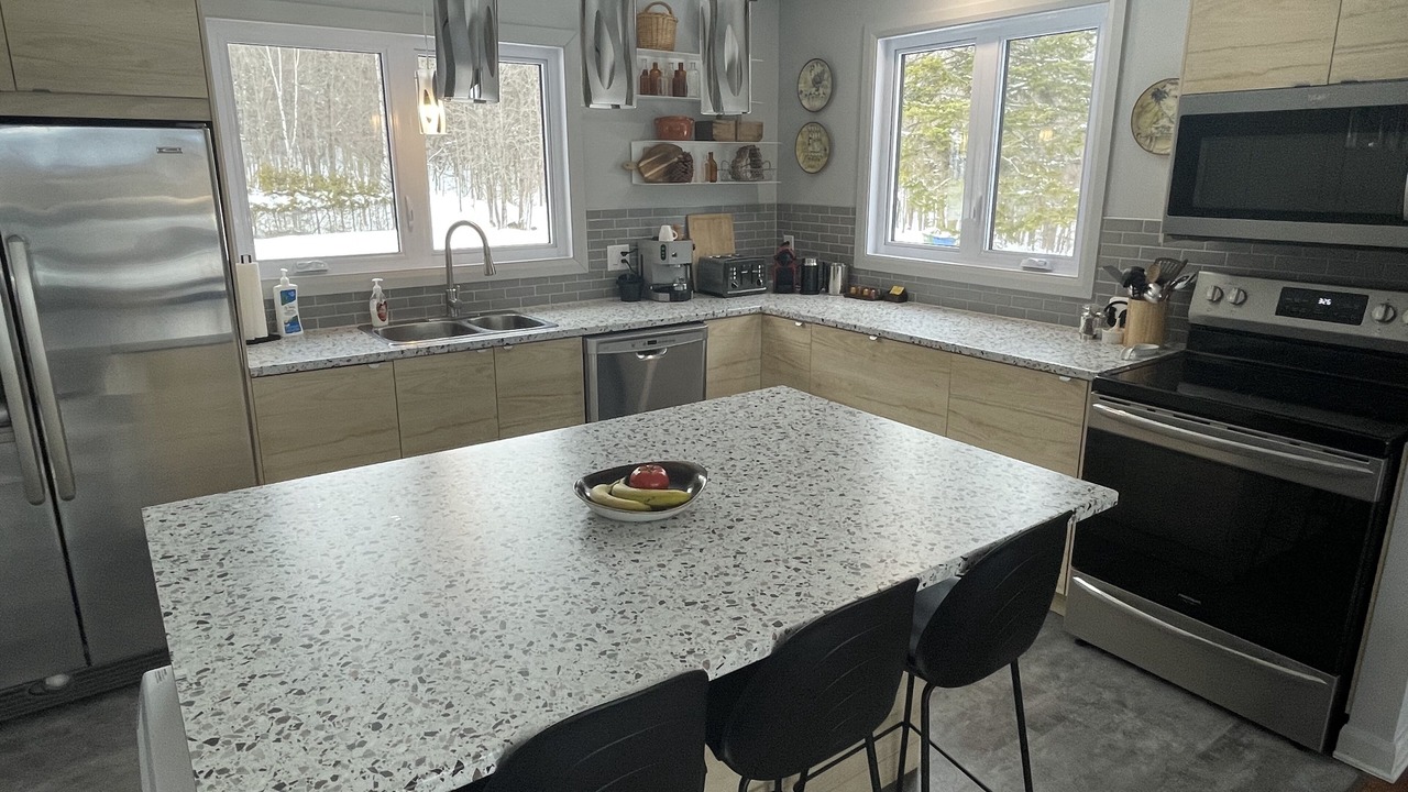 Photo of Kitchen in Saint-Etienne-De-Bolto