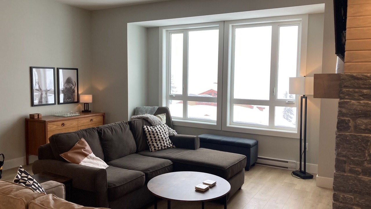 Photo of Livingroom in Snow Pine Estates